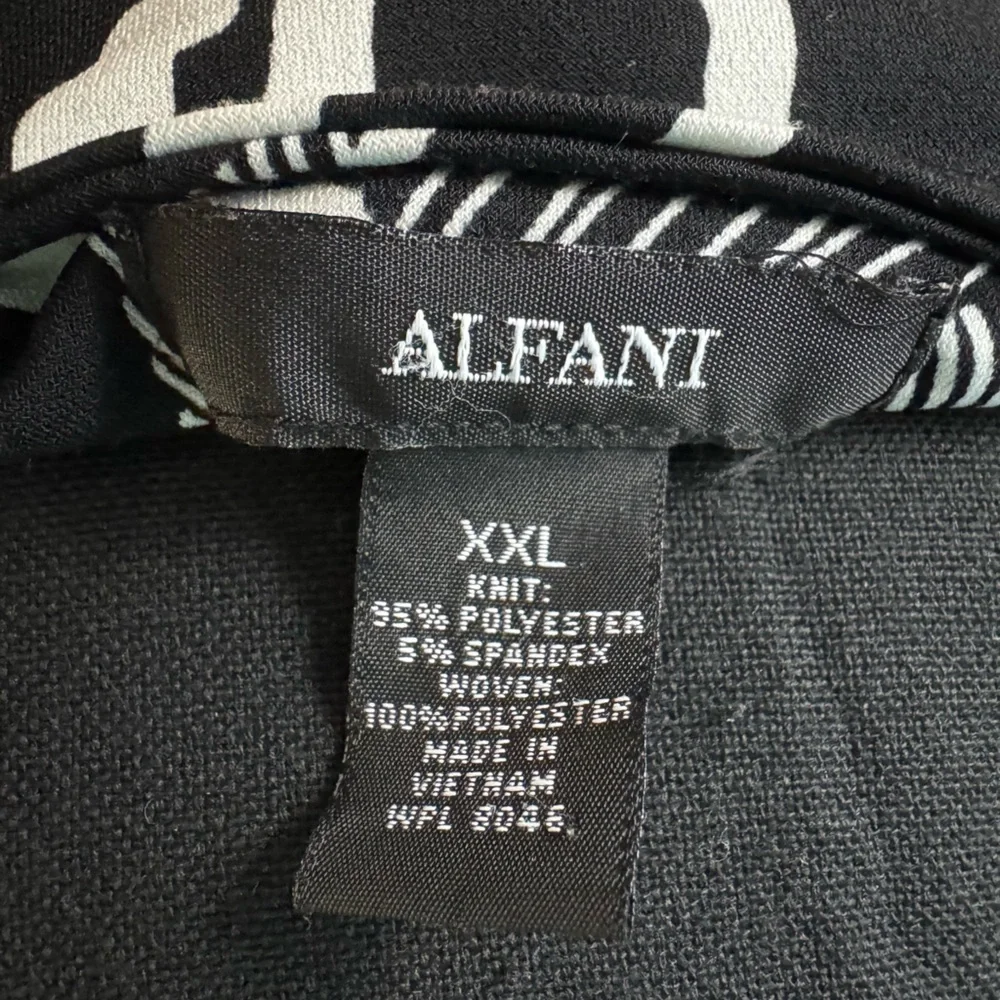 Alfani Plus Size Top - Picture 4 of 4
